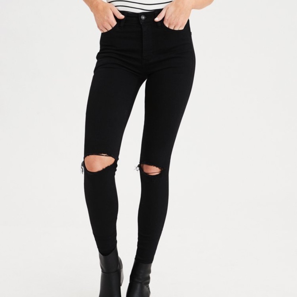 AE High waisted ripped black jeans 10 Long